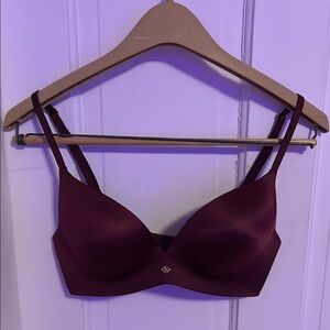 Victoria’s Secret Wireless Push Up Bra in Burgundy